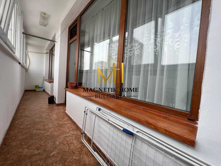 Чудесен двустаен имот с отделна кухня и паркомясто до морската градина