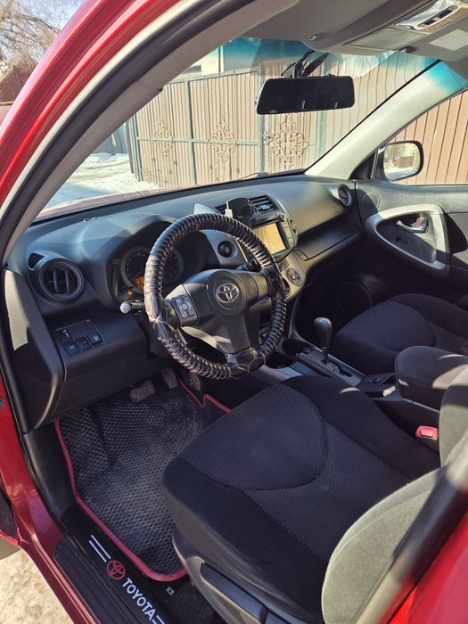 Тойота РАФ4 2006года.