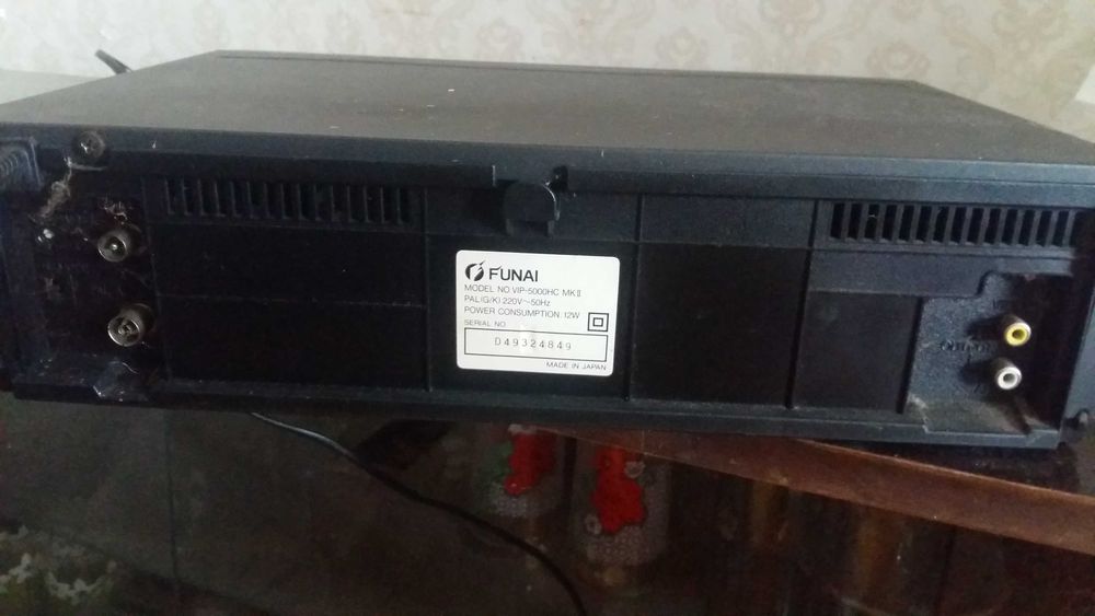 Dvd и видео касетофон