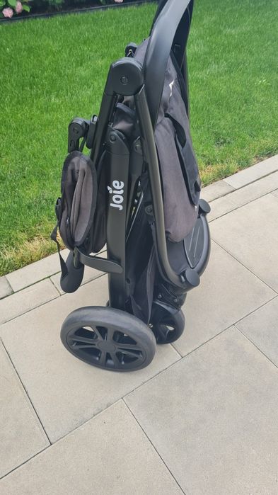 Carucior multifuncțional Joie Literax 4