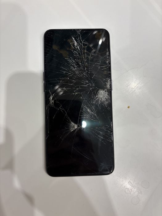 Oppo reno5 lite разбитый
