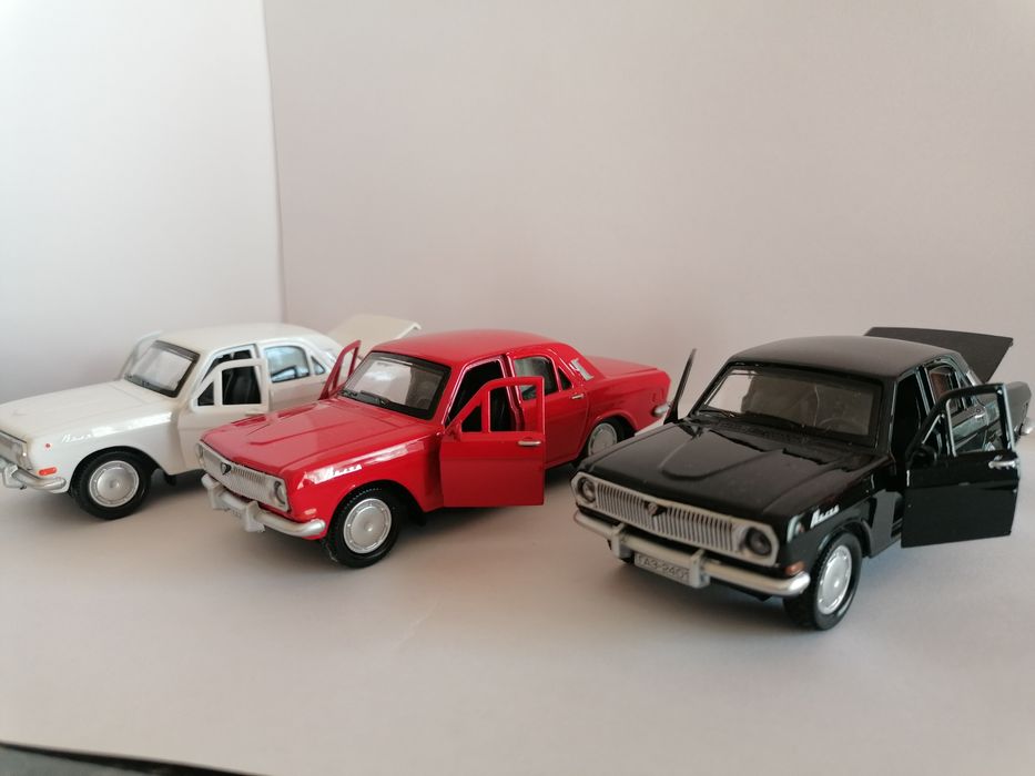 1:32~1:39 Масштабная модель Волга