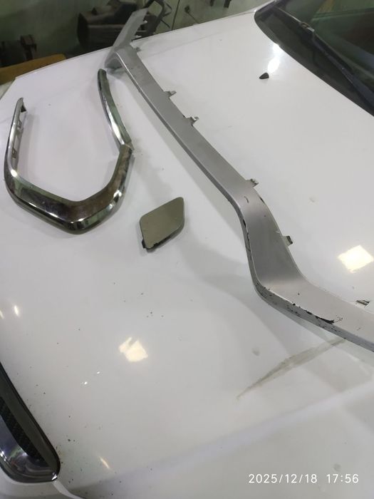 X-Ray cross Переднего бампера элементы