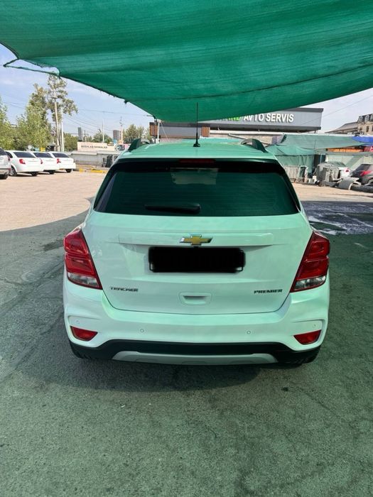 Traker 1 Premier год 2019 пробег 51000, чистая, обьем 1,8