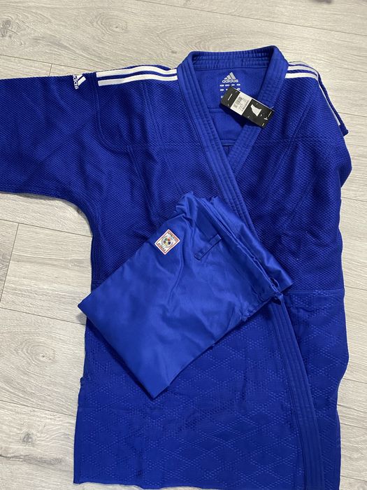 Kimono Judo Adidas Champion ll - IJF Approved