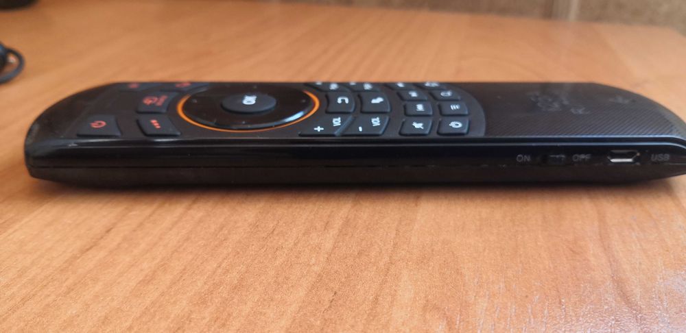 Универсальный пульт управления ТВ