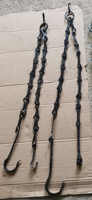 Автентична верига за огнище от ковано желязо става за декорация на мех