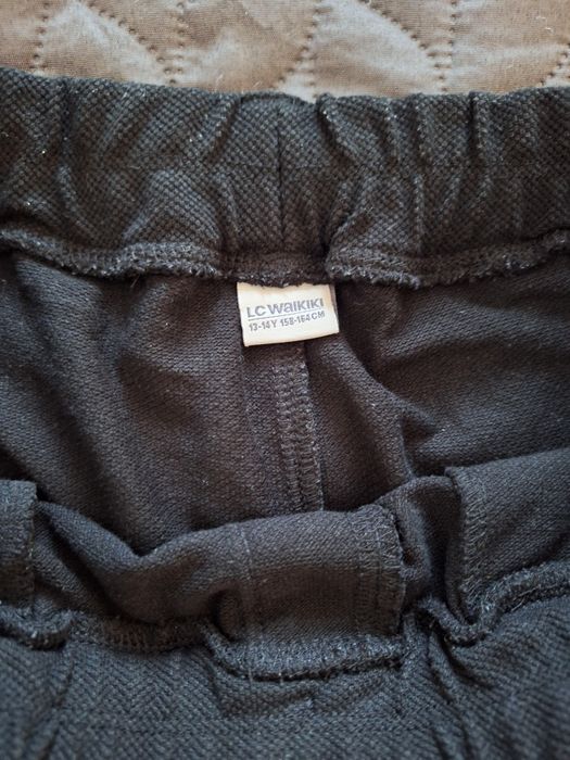 Pantaloni scurti baieti 13-14 ani