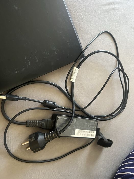 Laptop lenovo B50-70