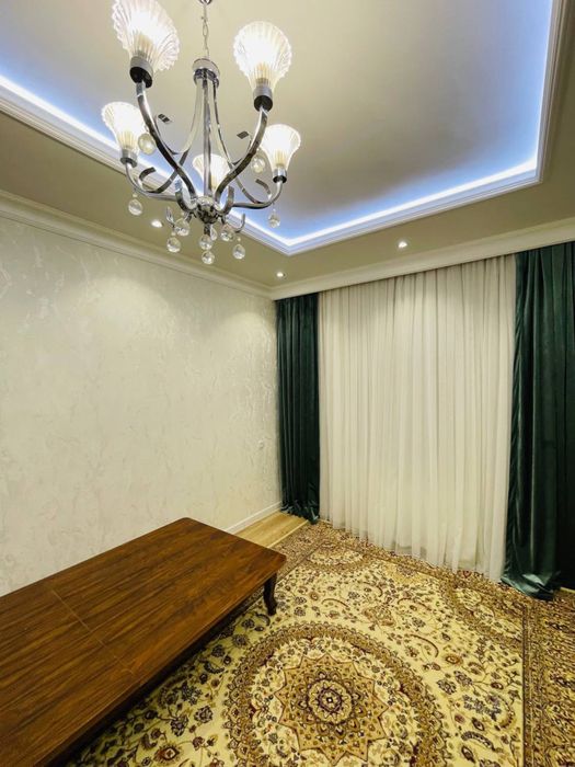 Срочно! Янги 16 йиллик 2,5 сот 4 хона, 1 хол, жилой подвал