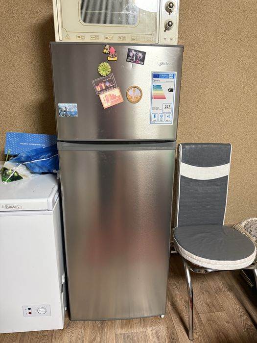 Midea холодильник