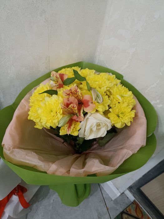 Продается цветы .