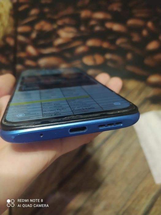 Продам телефон марки Редми 9Т