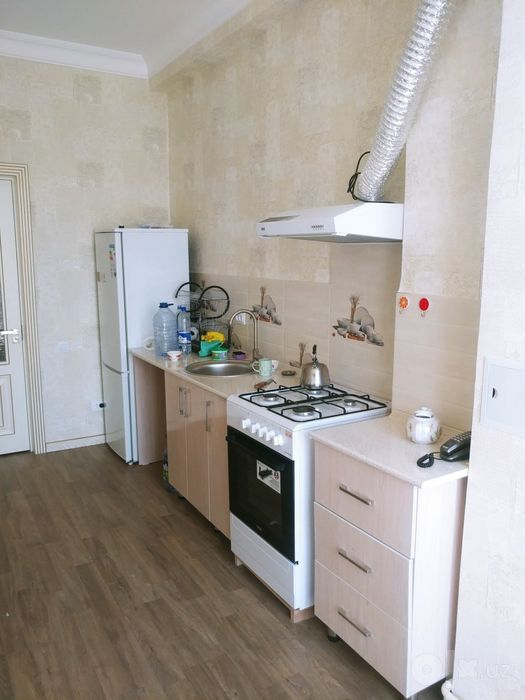 Сдаётся квартира в новостройке без посредников 2 комнатная  без комиси