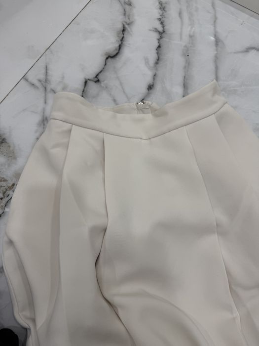 Юбка молочная Zara