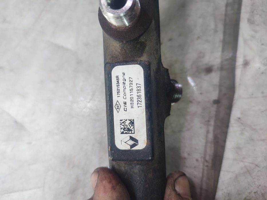 Rampa injectoare 1.5 k9k626 8201157327 Dacia Logan 2 [facelift] [2017