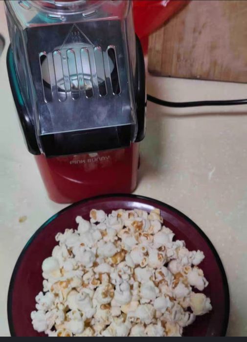 Продаётся  Аппарат попкорна
