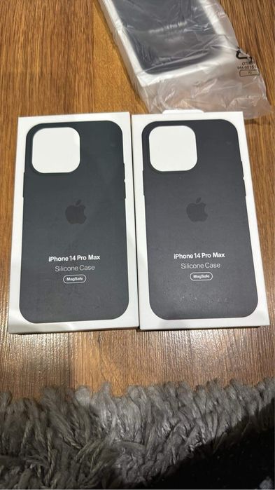 iPhone 14 Pro Max Silicone Case with MagSafe - Midnight