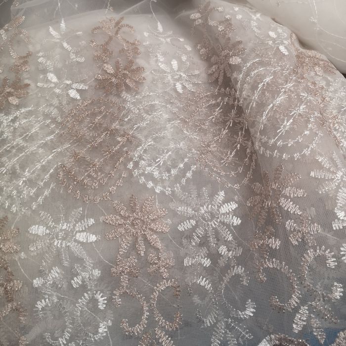 Новый, красивый, Тюль