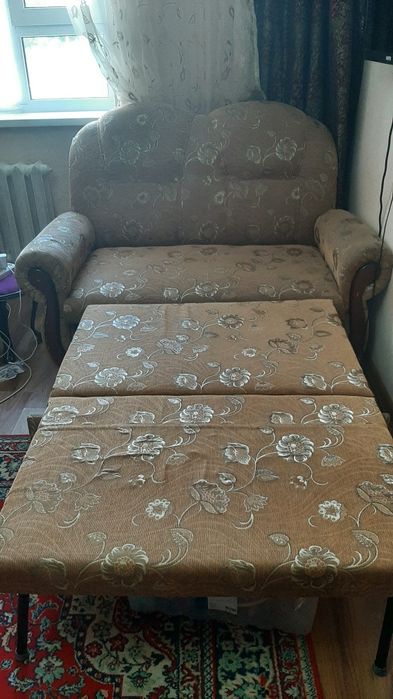 Продам диван б/у