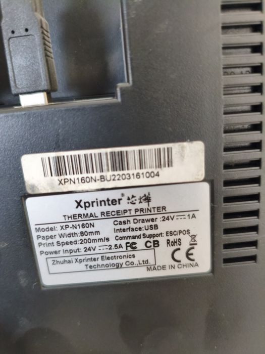 Продам монитор и принтеры чеков