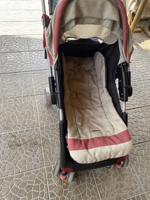 Коляска Kari прогулочная