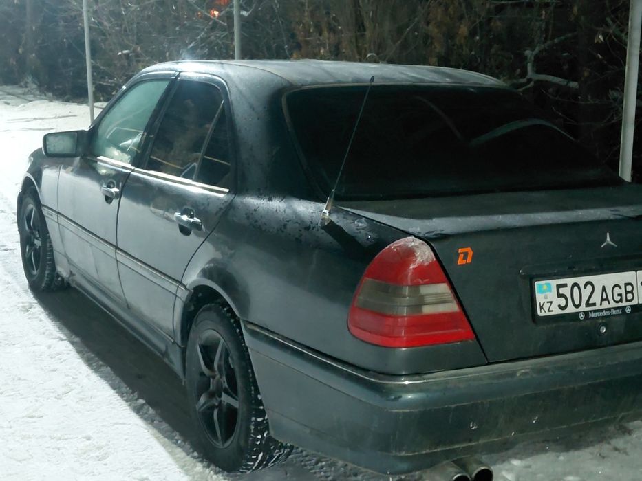 Мерседес с 180 мех