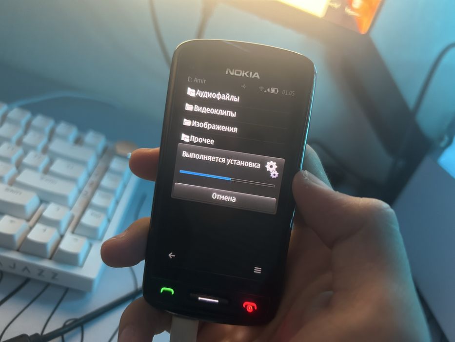 Продам nokia C6-01