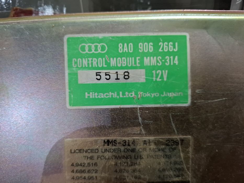 Блок управления двигателем 2,8 AAH