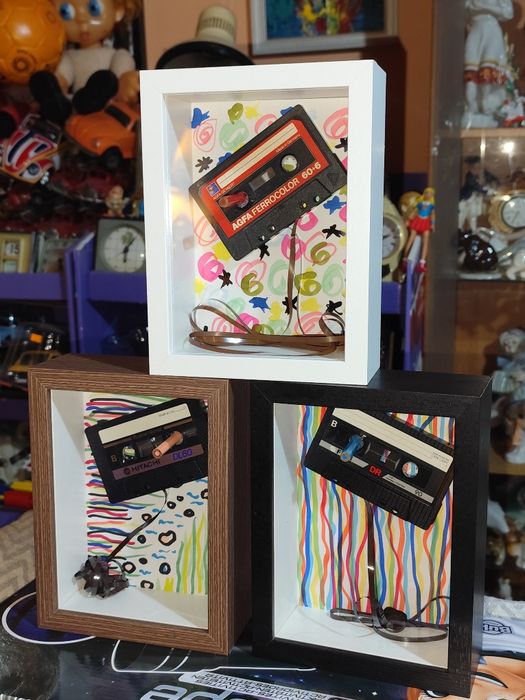 Рамка тип диорами аудио касети