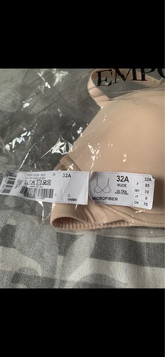 Emporio Armani сутиен