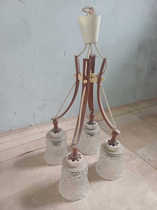 Люстра  СССР в хорошем состоянии