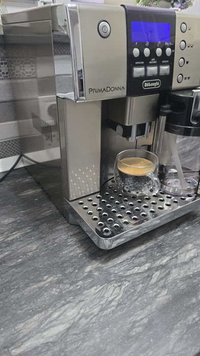 Expressor Delonghi Prima Donna