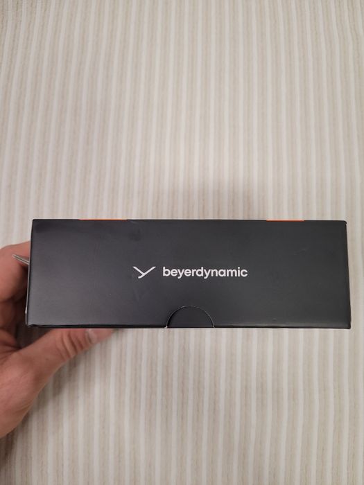 Casti Beyerdiynamic 200 Sport