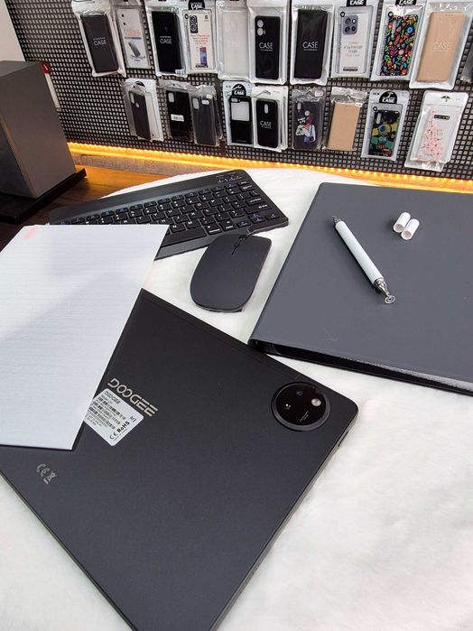 Tab Doogee U11, nou, cu multe accesorii