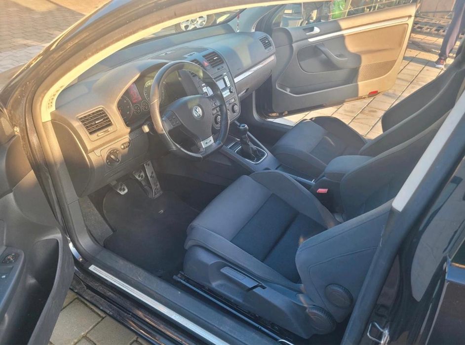 Dezmembrez Golf 5 R line GT GTD GTI R32 1.6 BSE 1.4 TSI