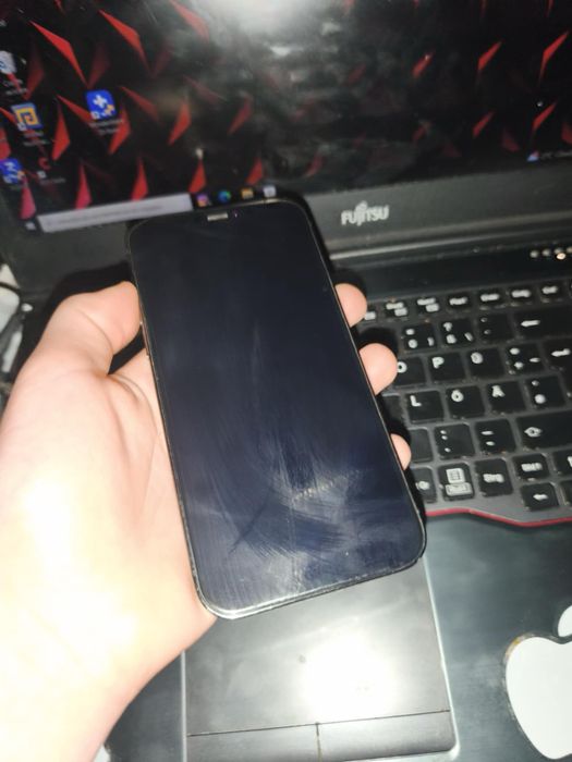 Vand iphone 12 pro 256gb