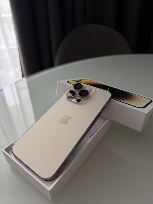 Iphone 14 pro gold