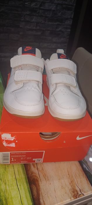 Adidasi copiii băieti