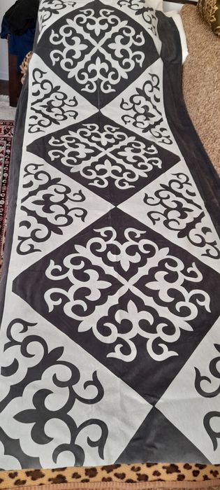 Продам тюли , ламбрикен , ткань для матрасика