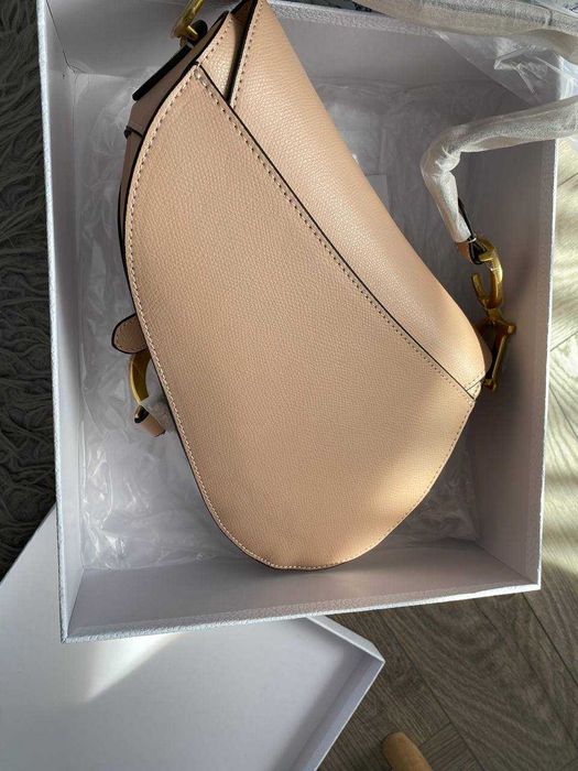 Geanta Dior Saddle Roz din Piele Naturală - nouă, în cutie