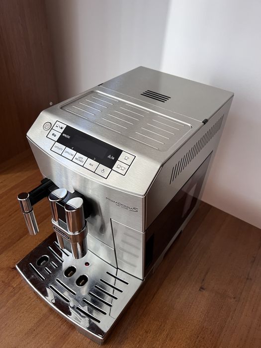 Espressor Automat DeLonghi Primadonna S DeLuxe
