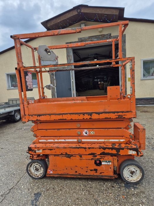 Nacela tip foarfeca SKYJACK