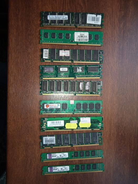 Карта памяти компютера разного обьëма продаю