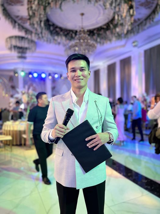 Тамада Шоумен Асаба Ведущий Баян Домбыра Гитара