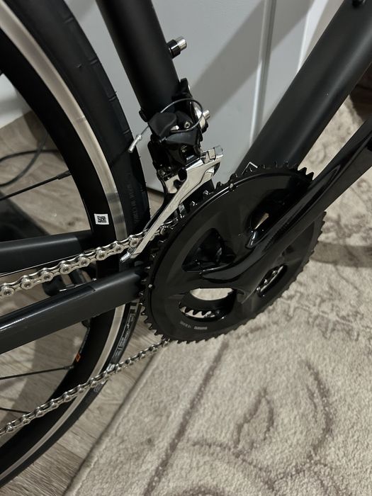 Шоссейный велосипед Giant Contend-0