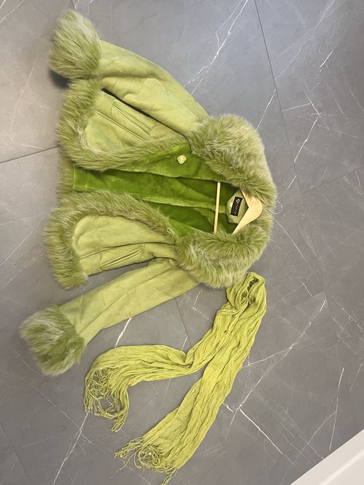 Blanita marimea M cu esarfa
