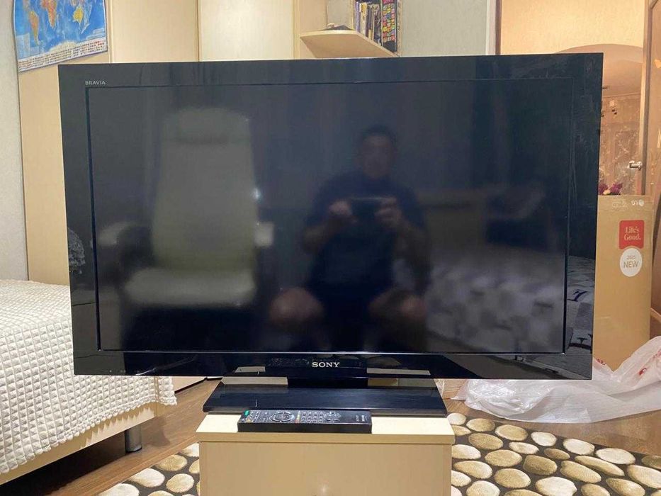 Продам Телевизор Denn LE24DE80BH