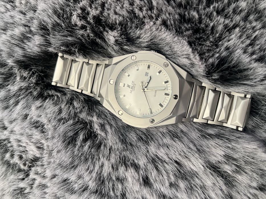 Часы Hublot Classic Fusion Silver