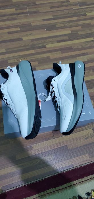 Оригинал кроссовки Li Ning